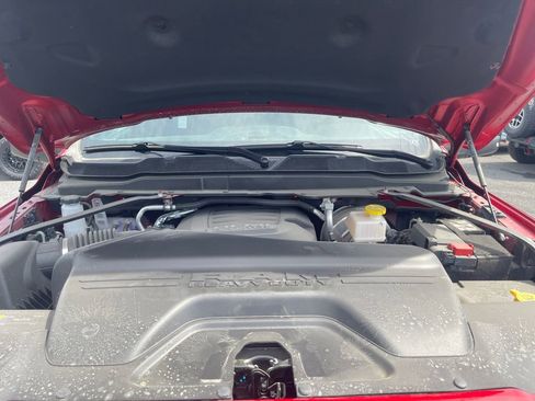 New 2026 RAM 2500 Big Horn AWD/4WD image 18