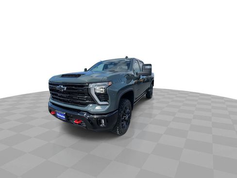 New 2026 Chevrolet Silverado 3500 LTZ AWD/4WD image 3