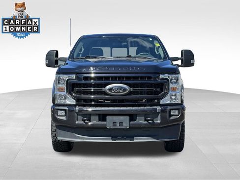Certified 2022 Ford F250 XLT w/ Black Appearance Package image 7