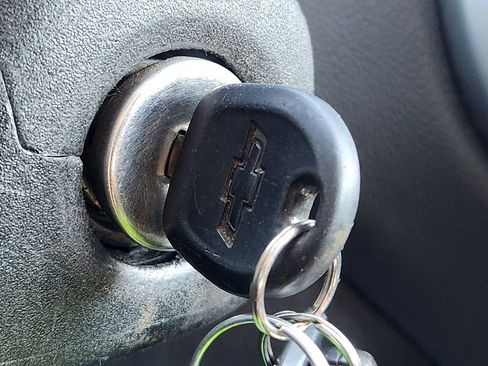 Used 2022 Chevrolet Colorado LT w/ Fleet Safety Package image 21