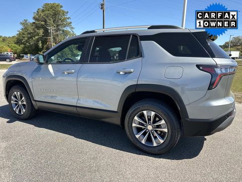 Used 2025 Chevrolet Equinox LT w/ Convenience Package II image 6