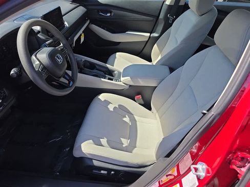 Certified 2025 Honda Accord SE image 16