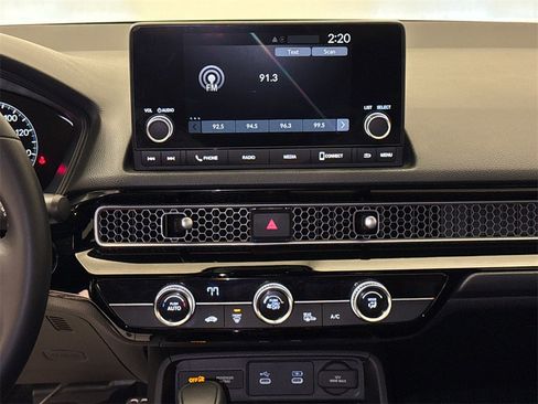 Certified 2025 Honda Civic Sport image 16