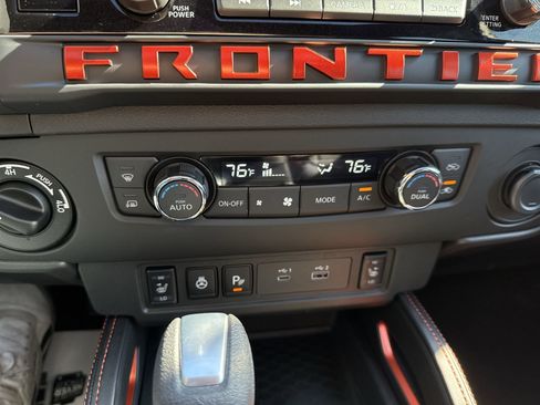 Used 2026 Nissan Frontier PRO-4X w/ Pro Premium Package image 16