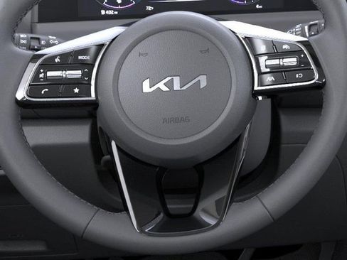 New 2026 Kia Seltos EX FWD image 22