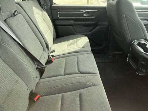 Used 2019 RAM 1500 Big Horn RWD image 10