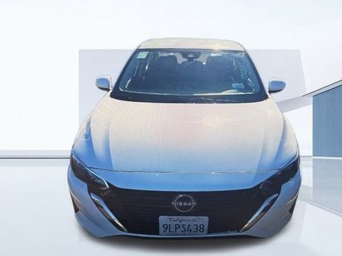 Used 2024 Nissan Sentra SV image 2