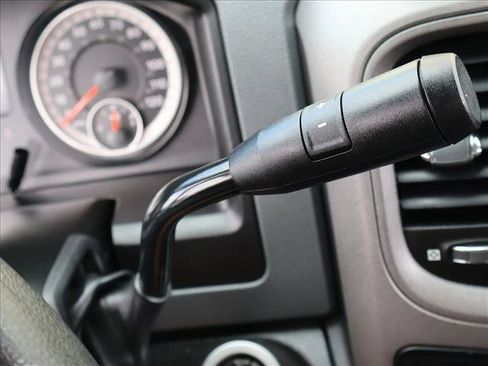 Used 2018 RAM 1500 ST w/ SXT Appearance Group AWD/4WD image 17