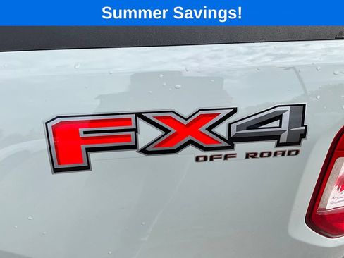 Used 2024 Ford Maverick Lariat w/ FX4 Off-Road Package AWD/4WD image 19
