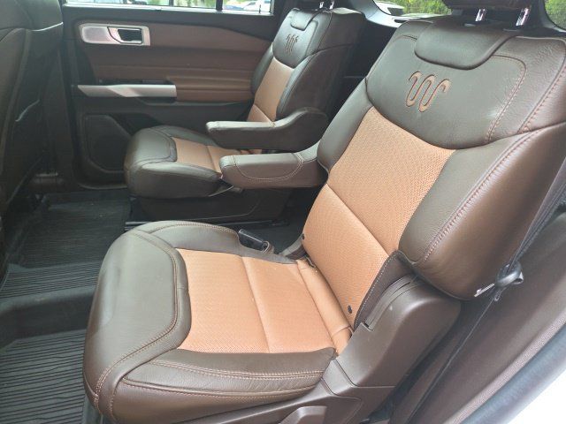 Used 2024 Ford Explorer King Ranch w/ Technology Package RWD image 7