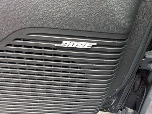 Used 2024 Hyundai Kona Limited FWD image 16