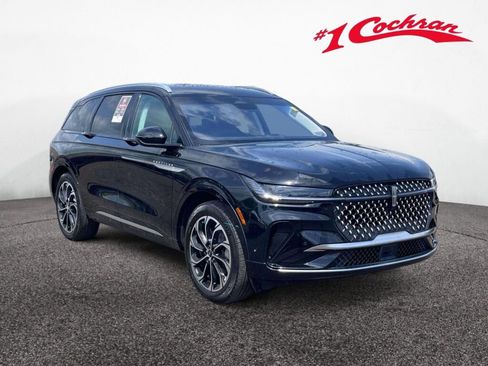 Used 2024 Lincoln Nautilus Reserve w/ Equipment Group 202A AWD/4WD image 1