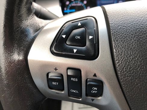 Used 2014 Ford Taurus SEL AWD/4WD image 28