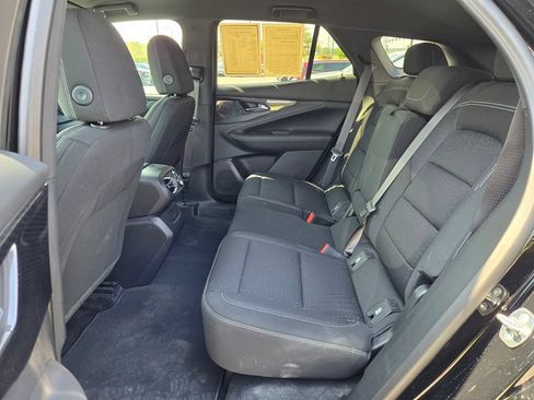 Used 2025 Chevrolet Blazer EV LT AWD/4WD image 24