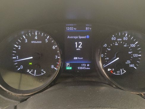 Used 2018 Nissan Rogue SL FWD image 23