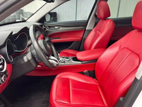 Used 2021 Alfa Romeo Stelvio Ti w/ Active Assist 2 Package TI AWD/4WD image 22