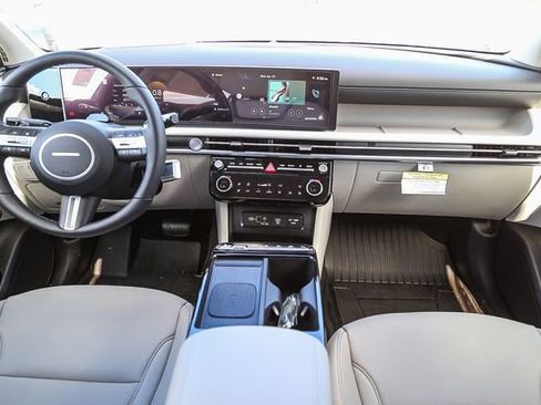 New 2025 Hyundai Tucson Limited AWD/4WD image 14