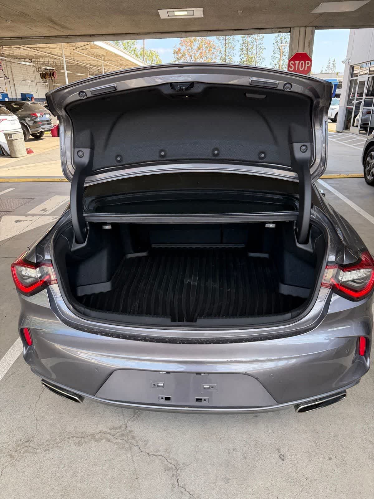 Used 2022 Acura TLX w/ Technology Package FWD image 10