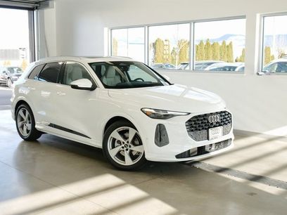 New 2025 Audi Q5 Prestige