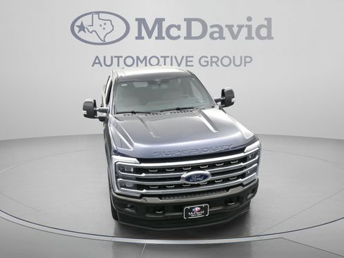 Used 2025 Ford F250 King Ranch w/ FX4 Off-Road Package AWD/4WD image 18