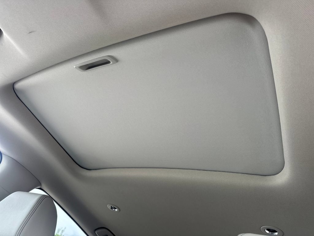 Used 2026 Honda HR-V EX-L image 44