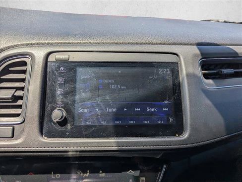 Used 2022 Honda HR-V EX image 17