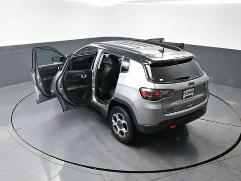 Used 2022 Jeep Compass Trailhawk w/ Trailhawk Elite Group image 61