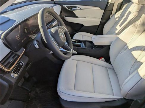 New 2026 Buick Envision Avenir image 4