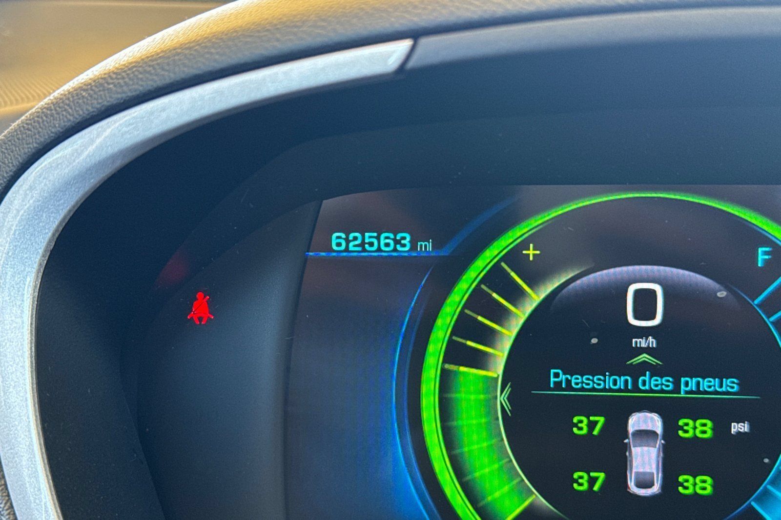 Used 2017 Chevrolet Volt LT w/ Comfort Package FWD image 30
