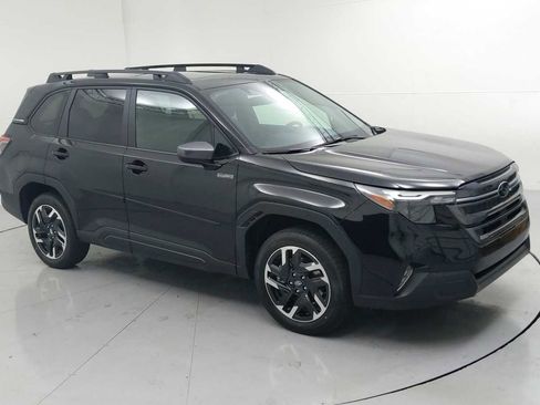 New 2026 Subaru Forester Premium AWD/4WD image 1