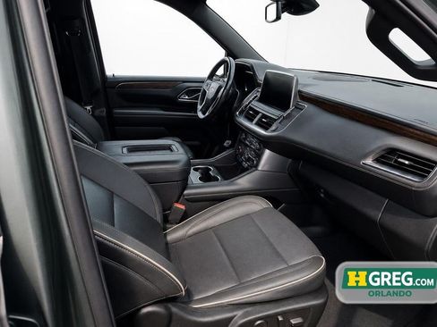 Used 2023 Chevrolet Suburban Premier AWD/4WD image 14