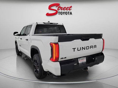 Used 2025 Toyota Tundra SR5 AWD/4WD image 2