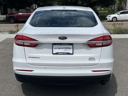 Used 2019 Ford Fusion SEL FWD image 5