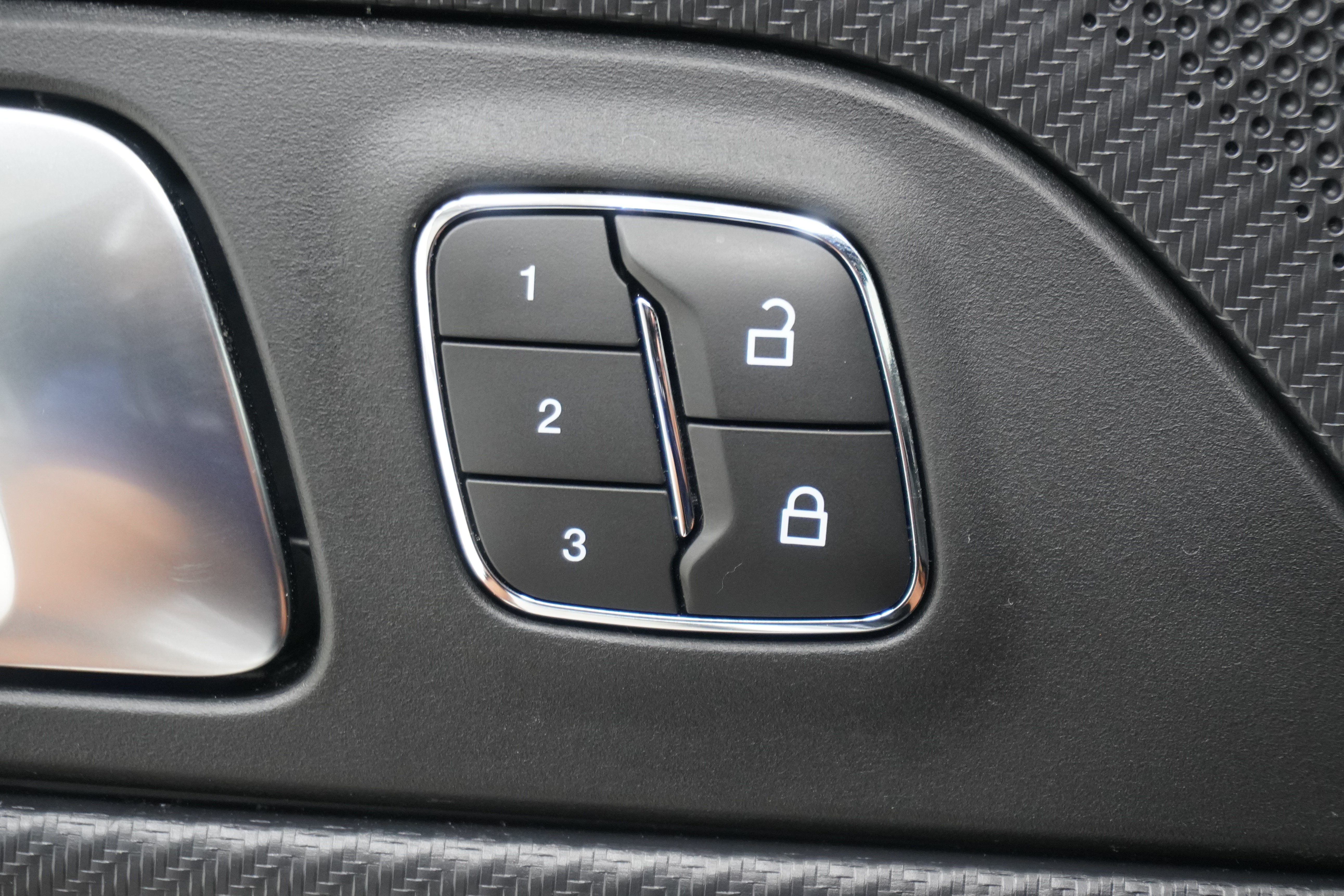 Used 2024 Ford Mustang GT Premium RWD image 17