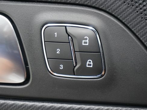 Used 2024 Ford Mustang GT Premium RWD image 17