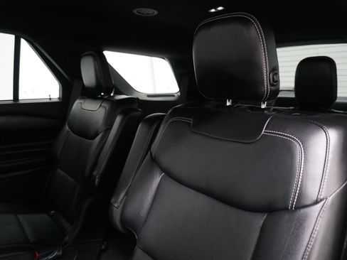 Used 2020 Ford Explorer ST w/ Premium Technology Package AWD/4WD image 14