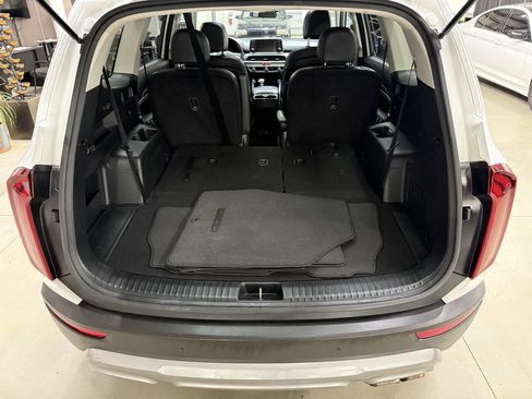 Used 2021 Kia Telluride S AWD/4WD image 10