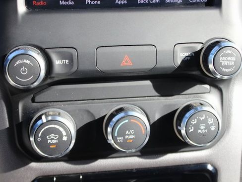 Used 2020 RAM 1500 Big Horn image 7