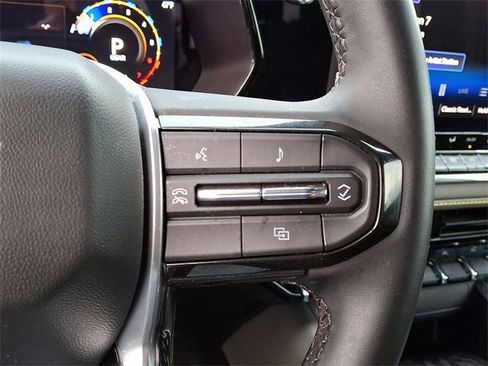 Certified 2024 Chevrolet Colorado ZR2 w/ Safety Package image 24