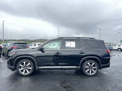 Used 2023 Honda Pilot Elite image 2