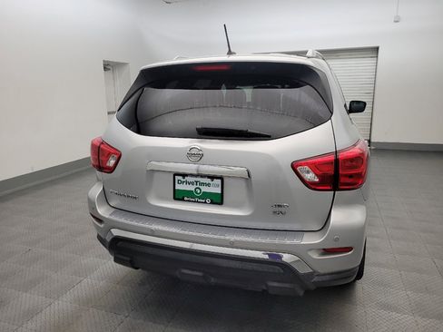Used 2017 Nissan Pathfinder SV AWD/4WD image 7
