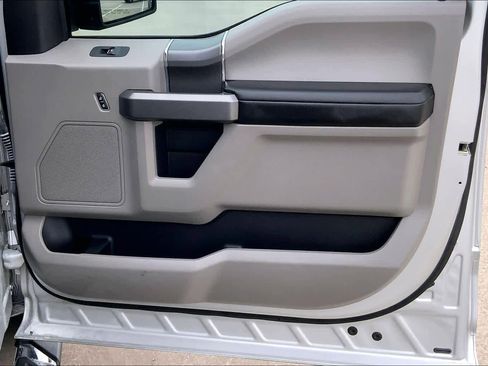 Used 2019 Ford F150 XLT w/ Equipment Group 301A Mid RWD image 22