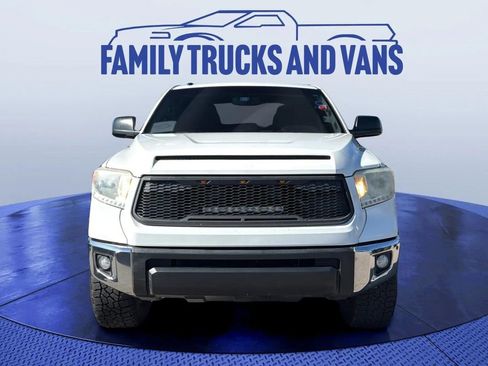 Used 2016 Toyota Tundra SR5 w/ TRD Off Road Package image 8