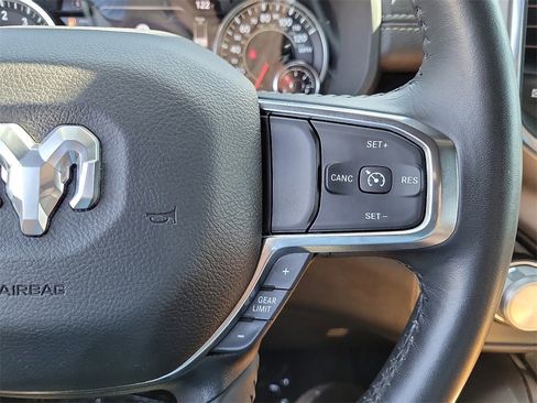 Used 2024 RAM 1500 Laramie image 5