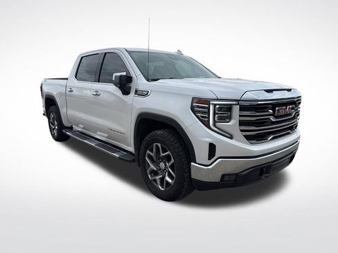 Used 2024 GMC Sierra 1500 SLT w/ SLT Premium Package AWD/4WD image 4