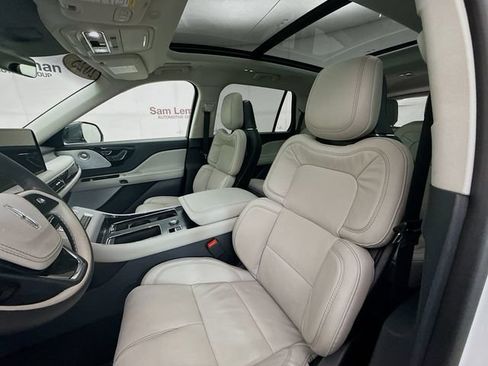 Used 2025 Lincoln Aviator Reserve w/ Equipment Group 201A AWD/4WD image 22