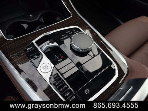 Used 2026 BMW X5 xDrive40i AWD/4WD image 24