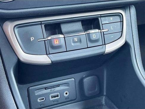 Used 2024 GMC Terrain Denali w/ Denali Premium Package image 17