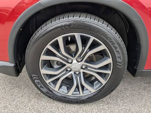 Used 2016 Mitsubishi Outlander SE image 22