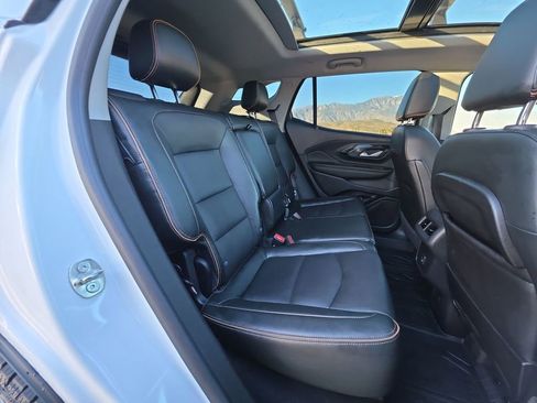 Used 2022 GMC Terrain AT4 w/ Infotainment Package II image 28
